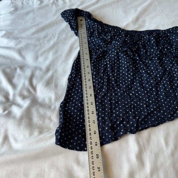 American Eagle One Shoulder Asymmetric Crop Top Polka Dot Blue Sz Small Preppy - Picture 14 of 15